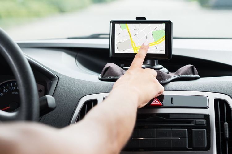 Inovasi Teknologi Informasi pada Sistem Navigasi Mobil Modern